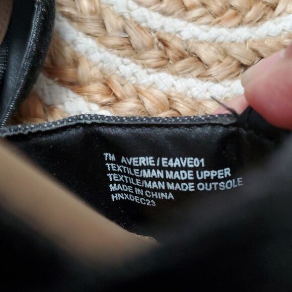 Esprit Averie Women's Dark Demin Embelluahed Buckle Slide Sandals, Size 7 - Picture 5 of 7